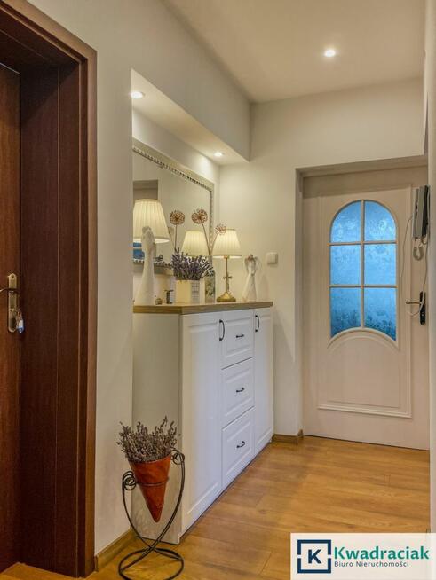 Dom Besko, Hrabeńska