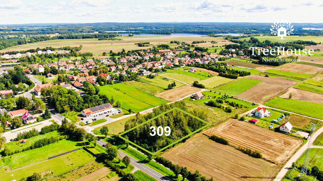 Duża działka budowlana w Pozezdrzu, gm. Węgorzewo.