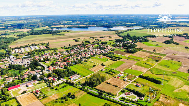 Duża działka budowlana w Pozezdrzu, gm. Węgorzewo.