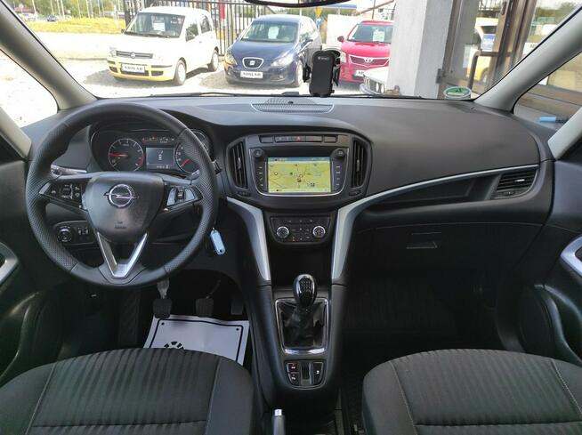 Opel Zafira FL, 7-os, tempomat, 6-biegów, nawigacja, parktronik, kamera, zarejestr
