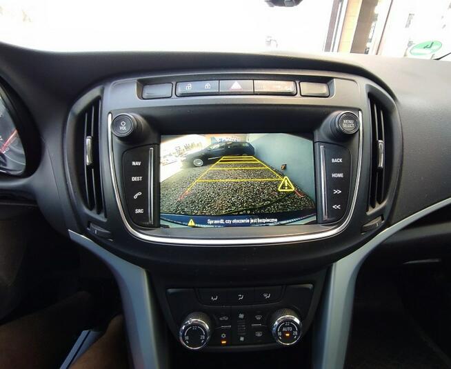 Opel Zafira FL, 7-os, tempomat, 6-biegów, nawigacja, parktronik, kamera, zarejestr