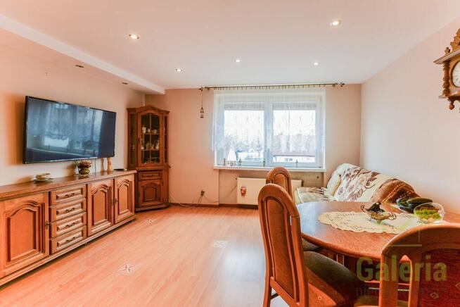 Pyrzyce, bliźniak w cichej i spokojnej okolicy.