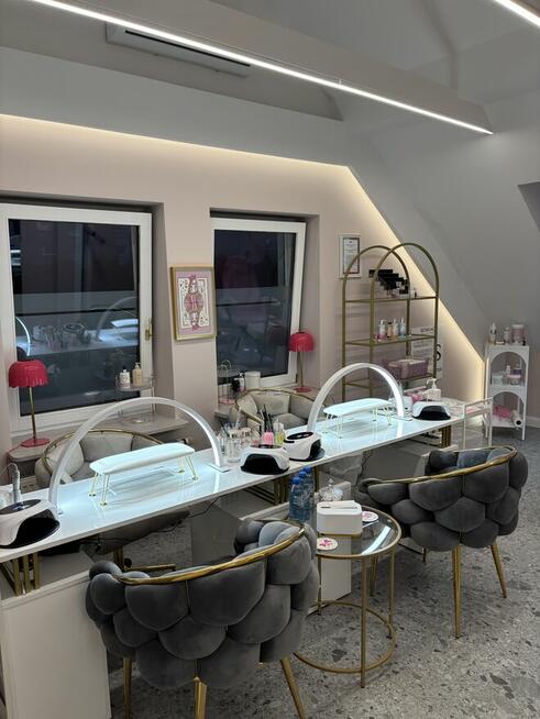 Willowa Beauty - Manicure & Pedicure | Fryzjer | Kosmetyka E