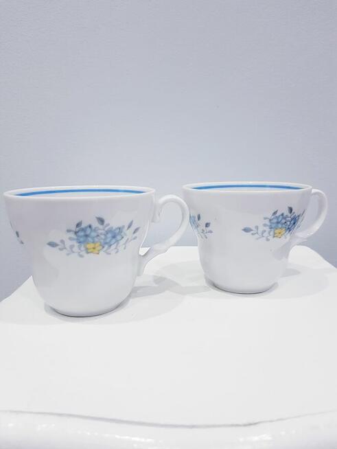 Zestaw starych porcelanowych filiżanek Bogucice
