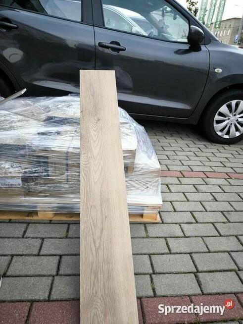 Gres drewnopodobny Taiga Brown matowy 120x20x1 cm