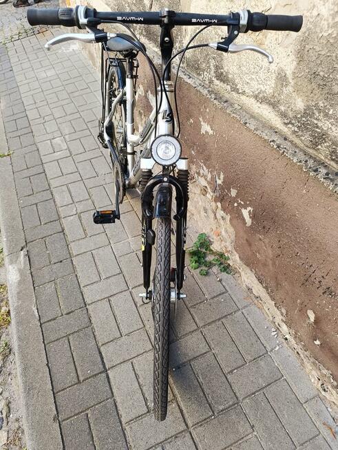 Rower La Strada Comfort Bike 28 - Super Stan, srebrny