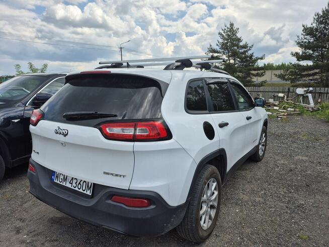 Jeep cherokee KL 2.4 benzyna