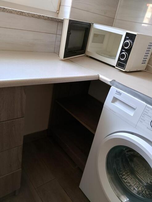 Mieszkanie dwupokojowe, dzielnica akademicka.