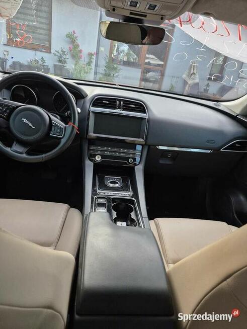 Jaguar f-pace p250 2.0 benzyna