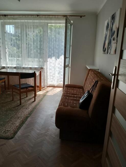 Mieszkanie dwupokojowe, dzielnica akademicka.