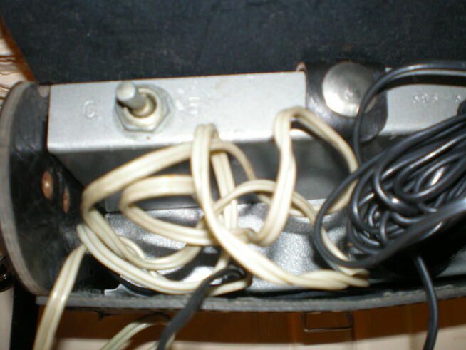 Sprzedam lampę błyskową czajka, używaną, stan dobry.