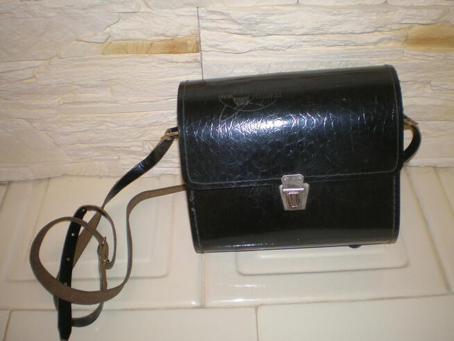 Sprzedam lampę błyskową czajka, używaną, stan dobry.