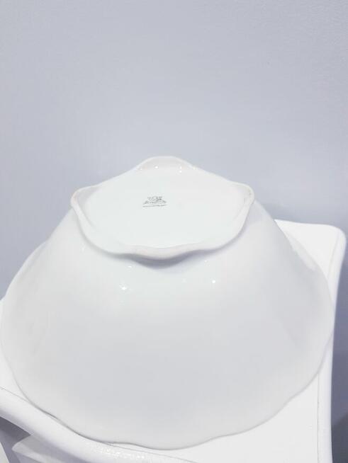 Duża stara porcelanowa misa ZPS Karolina z małym defektem