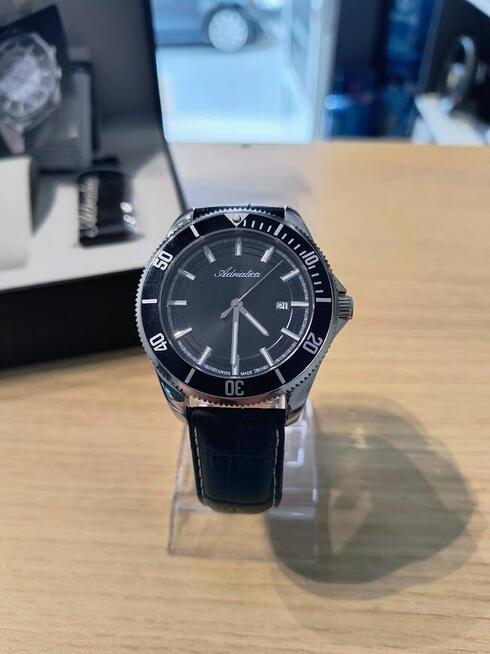 Zegarek Adriatica Classic Sapphire męski