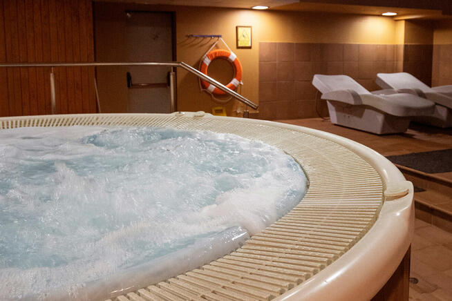 ANDORA FREE SKI od 4910 zł !!samolot hotel 4* hb 300 km tras