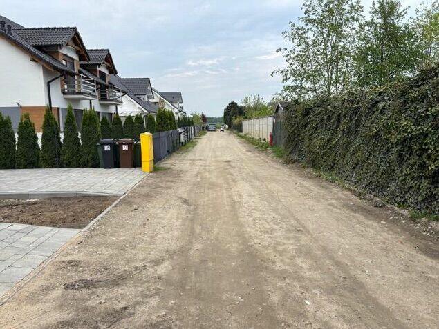 Nieruchomość niezabudowana - Dąbrowa