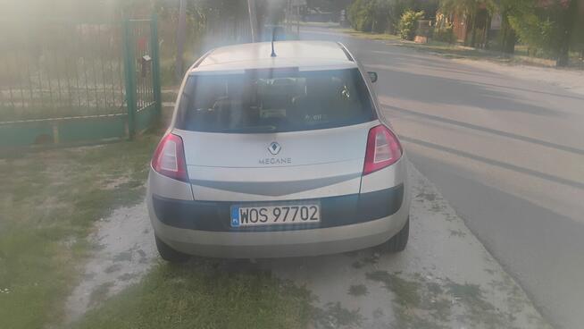 Syndyk sprzeda samochód osobowy marki Renault Megane