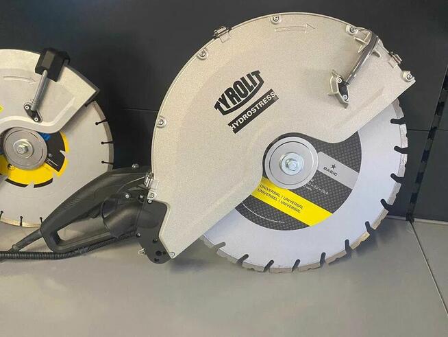 Przecinarka ręczna TYROLIT HBE400 Piła 230V Na mokro Beton