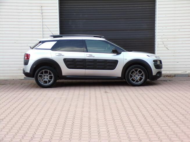 Citroen C4 Cactus Led /Navi /Kamera /1,6 HDI /100KM /2015