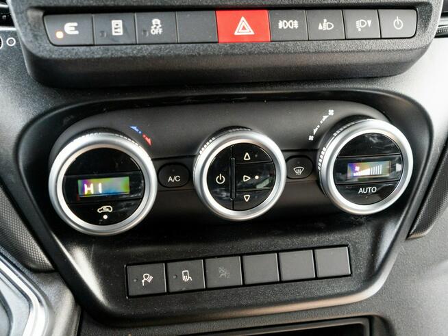 Iveco Daily 35S18A8H V L4H3 18m3 176KM Dostępny od ręki ! Pakiet Comfort Plus 2266 zł