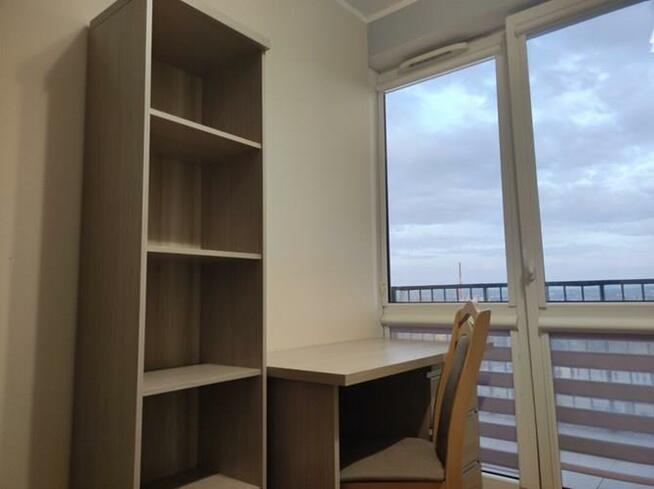 Osiedle Avia 1, Czyżyny,słoneczny pokój z balkonem