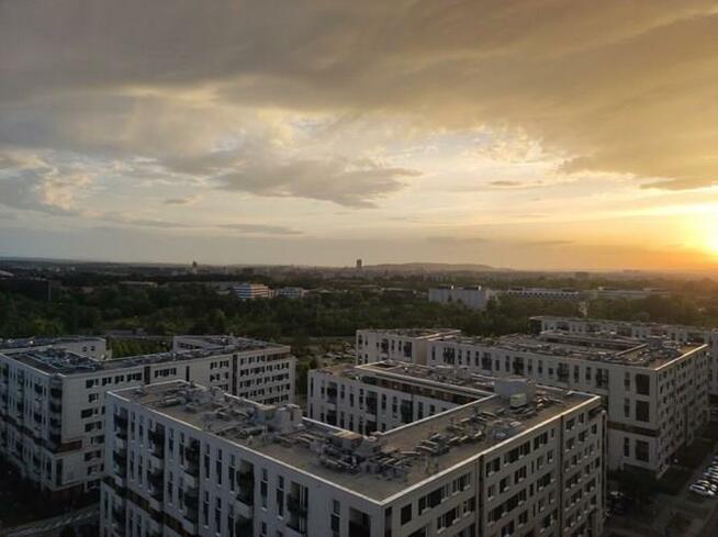 Osiedle Avia 1, Czyżyny,słoneczny pokój z balkonem