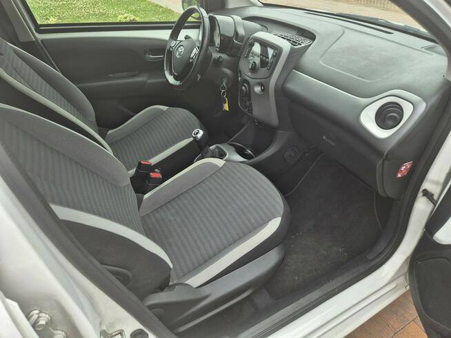 Toyota Aygo Bezwypadkowa z VAT 23% !!!