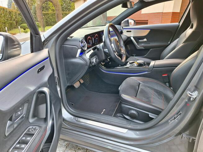 Mercedes A180d GWARANCJA AMG Multibeam Sam parkuje MBUX Asystent pasa