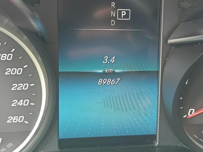 Mercedes C 180 !!!GWARANCJA!!! VAT23 bogato wyposażony disctronic asystent pasa LED