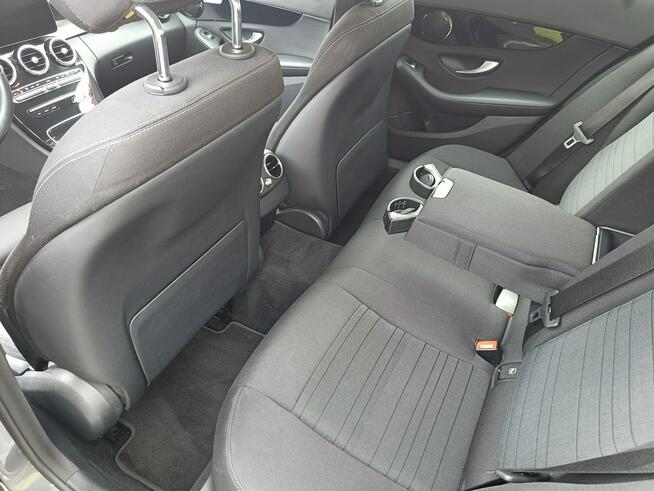 Mercedes C 180 !!!GWARANCJA!!! VAT23 bogato wyposażony disctronic asystent pasa LED