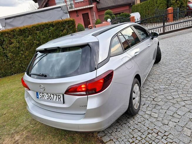 Opel Astra ! ! ! Gwarancja w cenie ! ! ! F VAT23% Hak Niski przebieg