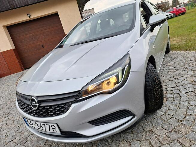 Opel Astra ! ! ! Gwarancja w cenie ! ! ! F VAT23% Hak Niski przebieg
