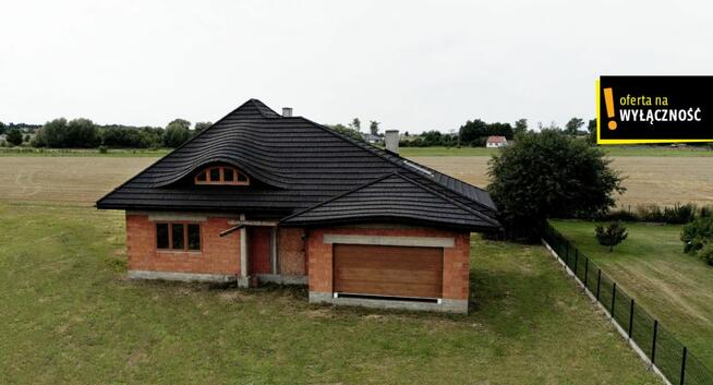 Dom Łopuszno, Konecka