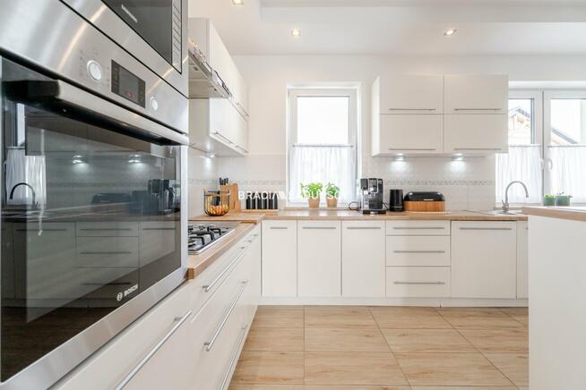 Dom Węgrzce gm. Zielonki