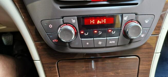 Opel Insignia 4x4 !!250 KM. !! Zobacz Opis !! W podanej cenie roczna gwarancja !!