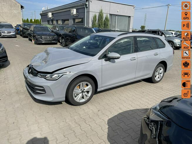 Volkswagen Golf Podgrzewanie Kamera Virtual cockpit Hak