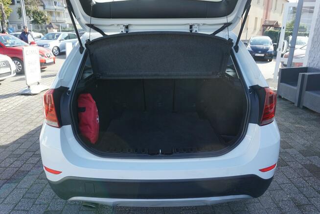 BMW X1 zarejestrowane, ubezpieczone, sprawne, oryginalny przebieg,