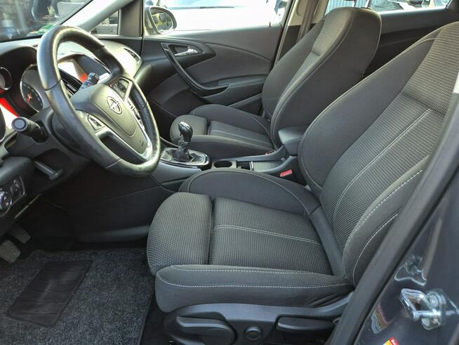 Astra 2.0 diesel 165km kamera BIXENON led NAVI serwis BEZYWPADEK 2016