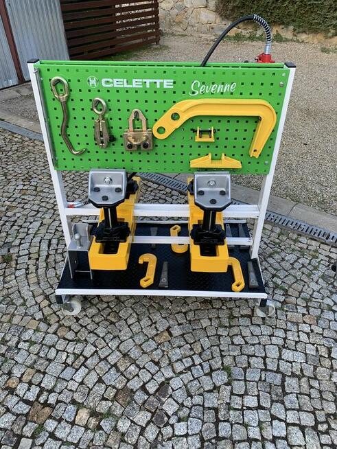 Celette Sevenne rama blacharska