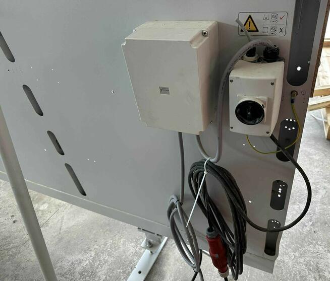 Holz-Her UT1254 - pionowa pila formatowa