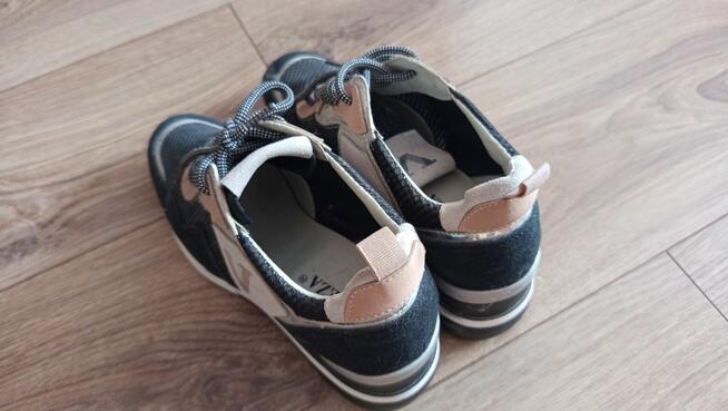 Buty vinceza