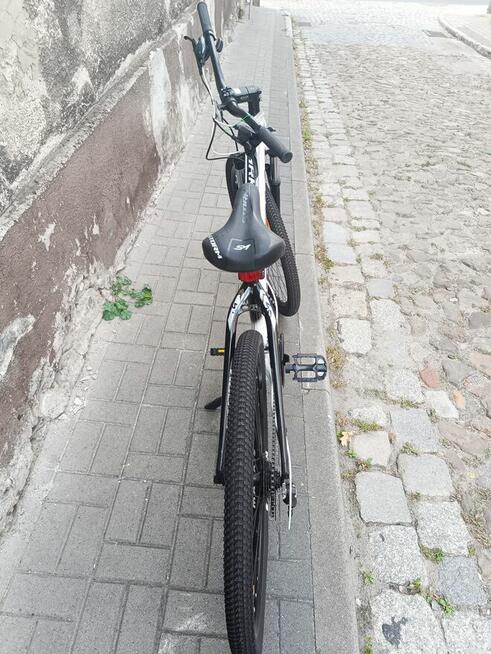 Rower Górski STORM Shark 2.0 –Solidny, Idealny na Przygodę