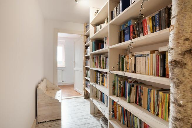 Dom w Suchym Lesie w spokojnej okolicy