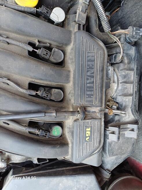 Renault Thalia 1.4 benzyna 2004r