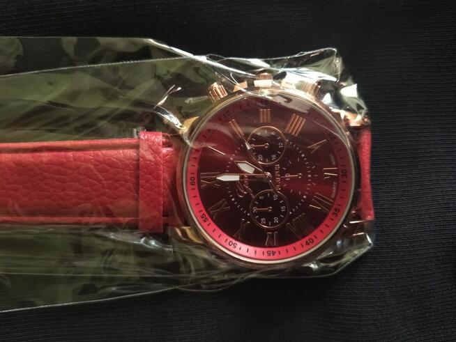 Zegarek damski nowy czerwony.
