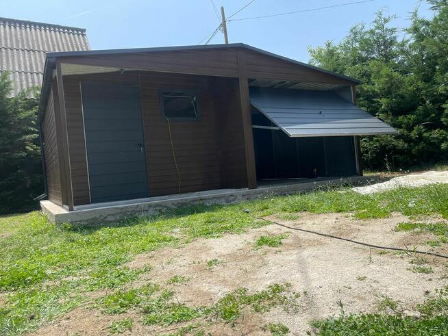 Garaż blaszany 6x5 drewnopodobny jednostanowiskowy z ganeczk