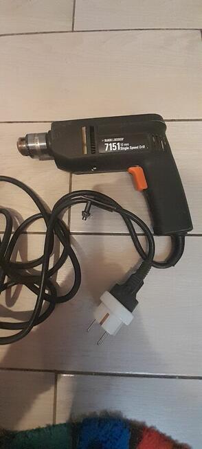Wiertarka black &decker +wiertla