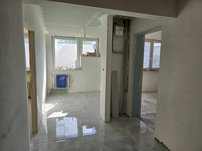 Klimontów, 4-pokojowe mieszkanie w blokach