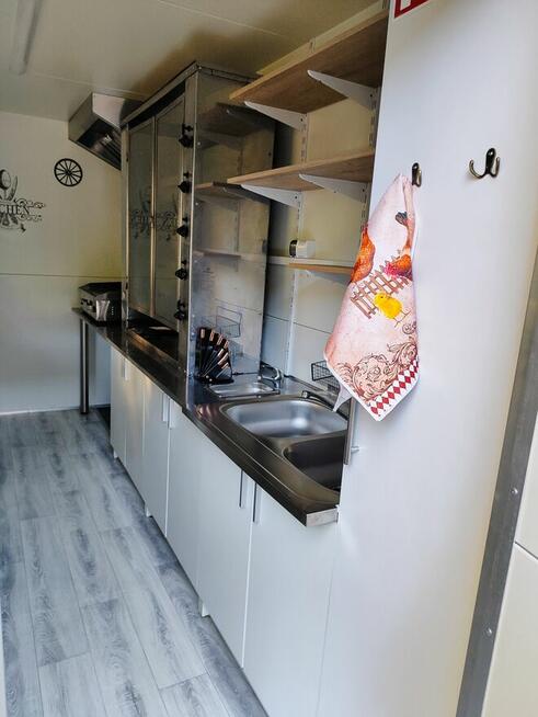Przyczepa gastronomiczna 4x2m,kurczak z rożna, food truck, got
