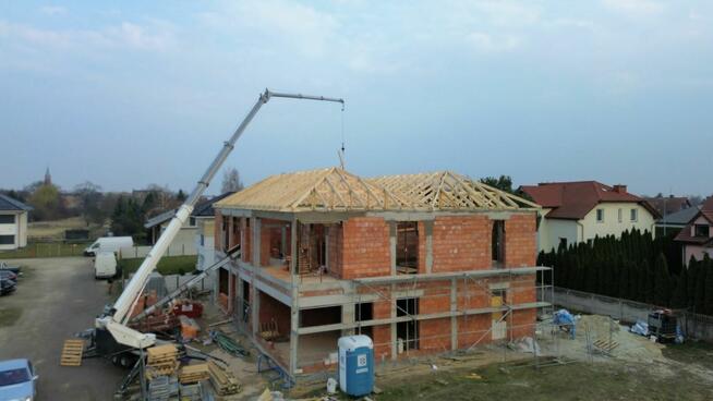 Dekarz, cieśla - monter wiązarów